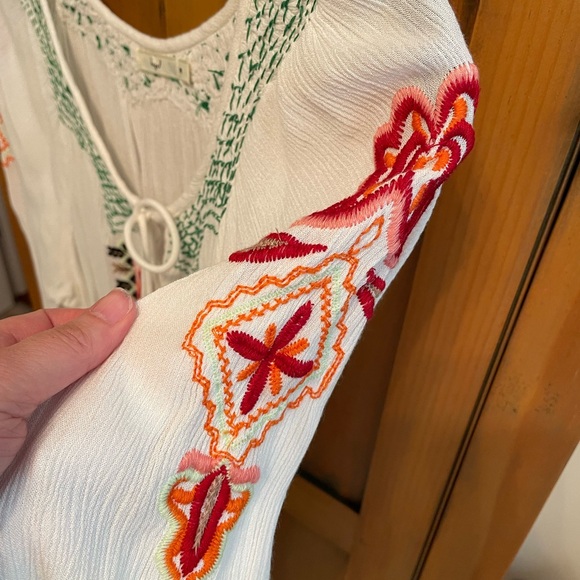 Stitch Fix HAZEL Gauze Embroidered Top - Size M - Picture 5 of 12